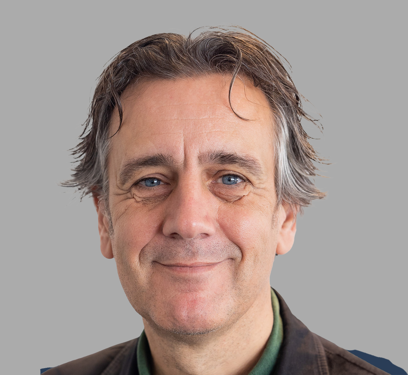 Headshot of author Andy Kinnear